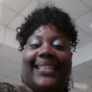 Meet your Posher, Takelia